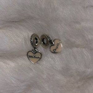 Dangle Pandora charms